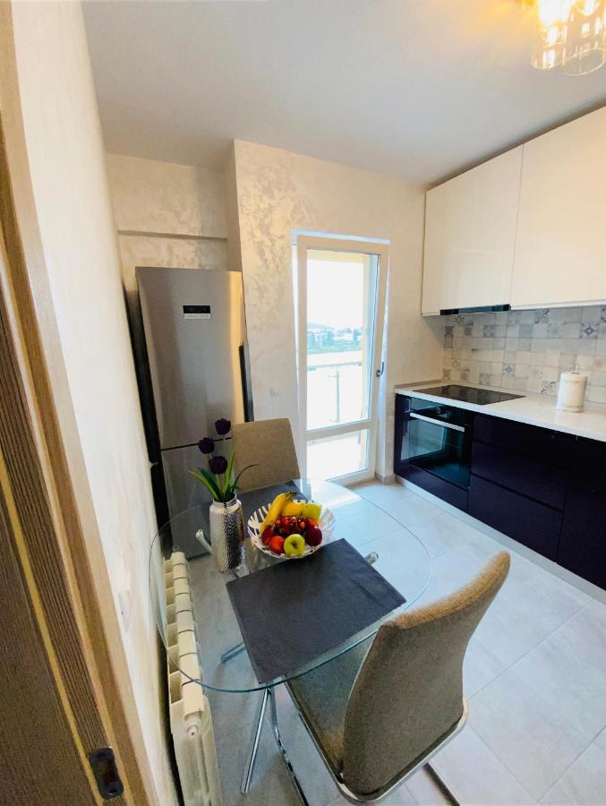 Dina Lux Iasi Apartment Ngoại thất bức ảnh
